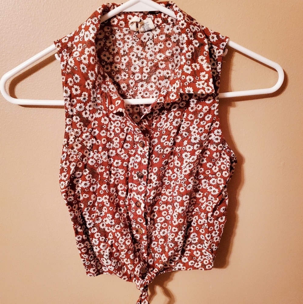 cropped floral button up